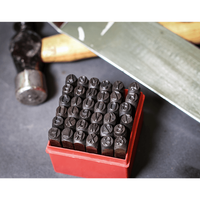 Hovedbilde Bokstav og tall slag merkere 36 deler 8mm AK8297