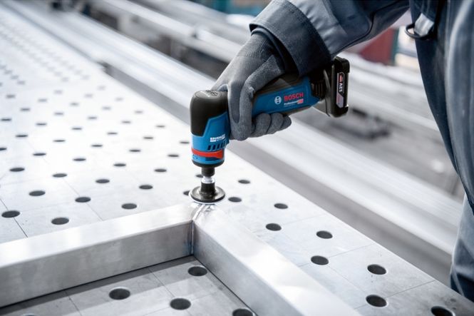 Hovedbilde Bosch slipemaskin vinklet GWG 12V-50 S SOLO