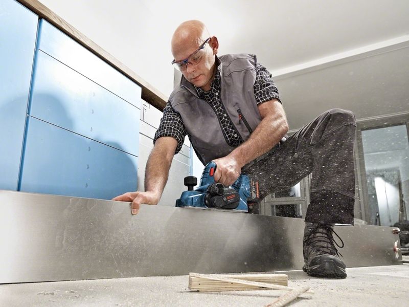 Bosch Høvel GHO 18V-LI Solo